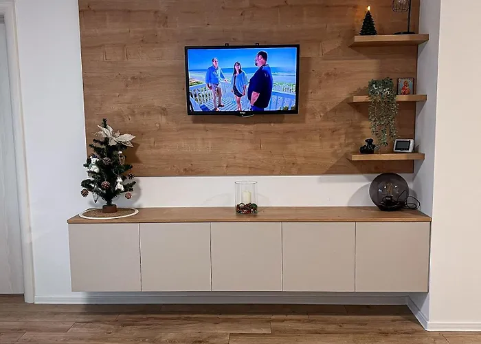 Apartment Lumo Terrace With Private Parking Near Coresi