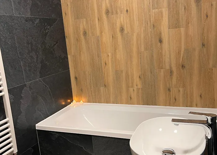 Apartment Lumo Terrace With Private Parking Near Coresi *